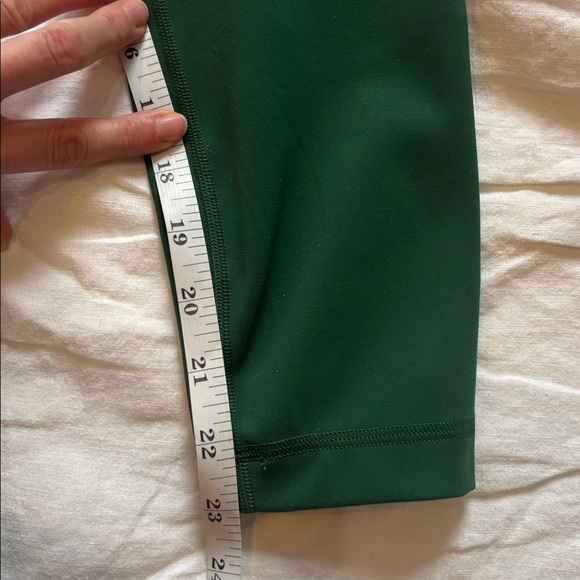 Lululemon Wunder Train High Rise Crop 23", Everglade Green - Picture 8 of 9